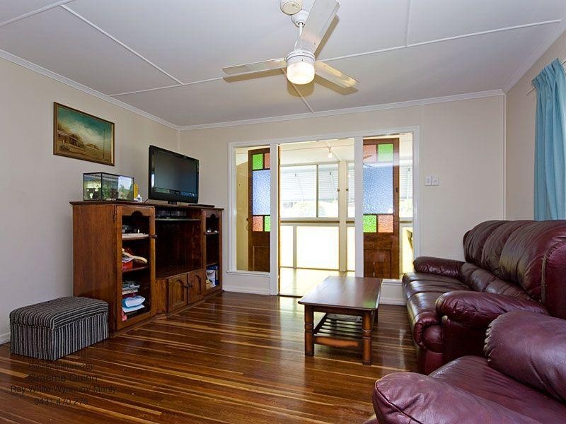 51 Curve Avenue, Wynnum QLD 4178