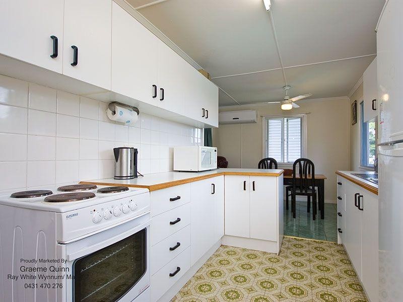 51 Curve Avenue, Wynnum QLD 4178