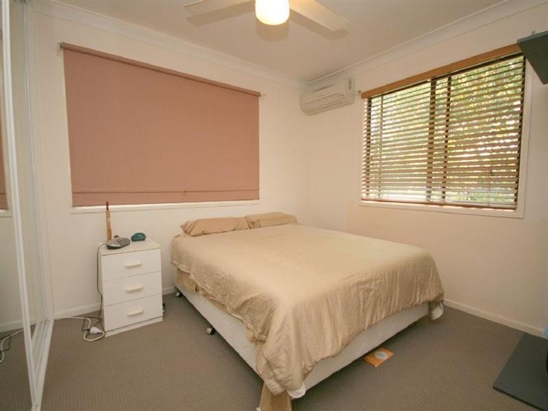 45 Raeburn Street, Manly QLD 4179