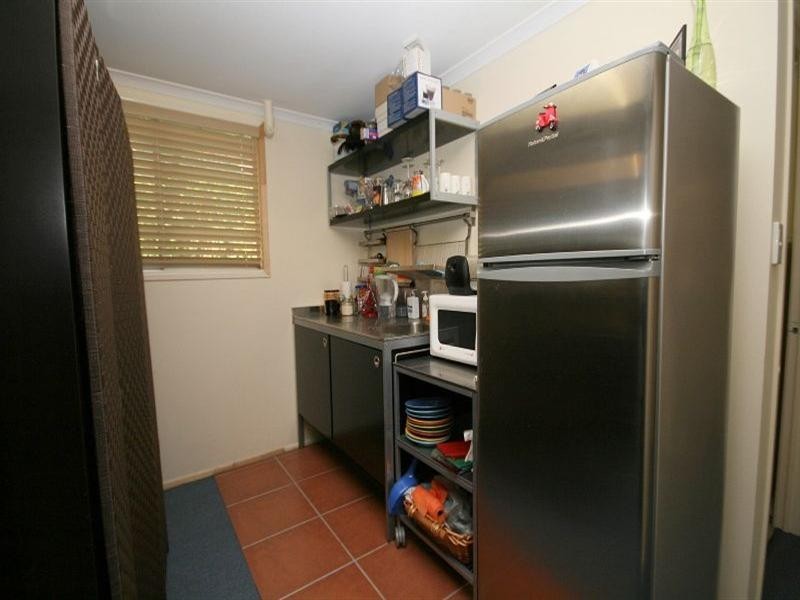 45 Raeburn Street, Manly QLD 4179