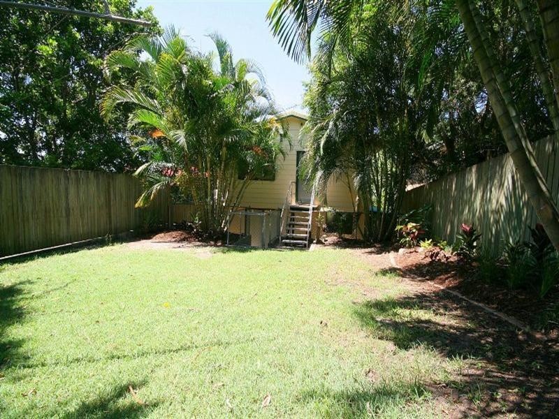 45 Raeburn Street, Manly QLD 4179