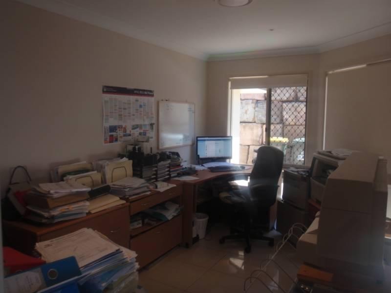 67 Rowland Avenue, Wakerley QLD 4154