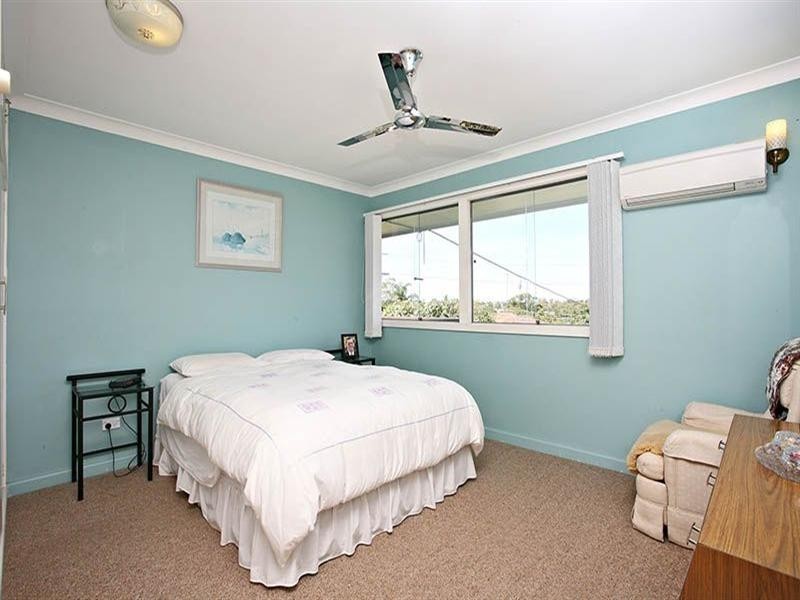 175 Raeburn Street, Manly West QLD 4179