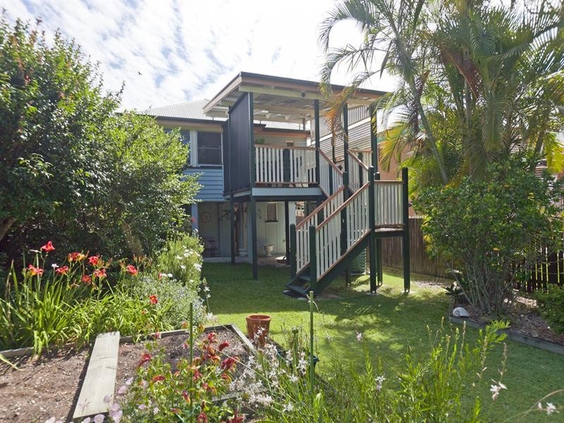 23 Buderim Street, Manly QLD 4179