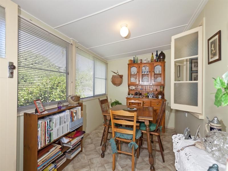 23 Buderim Street, Manly QLD 4179