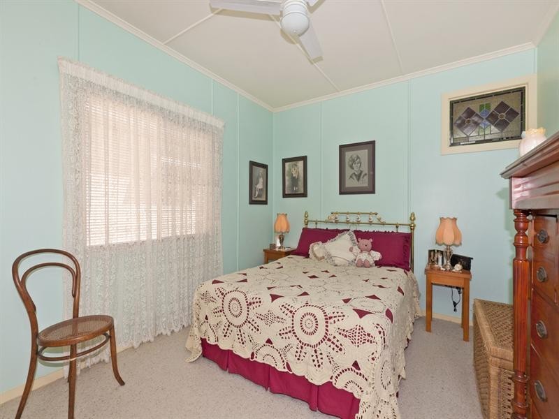 23 Buderim Street, Manly QLD 4179