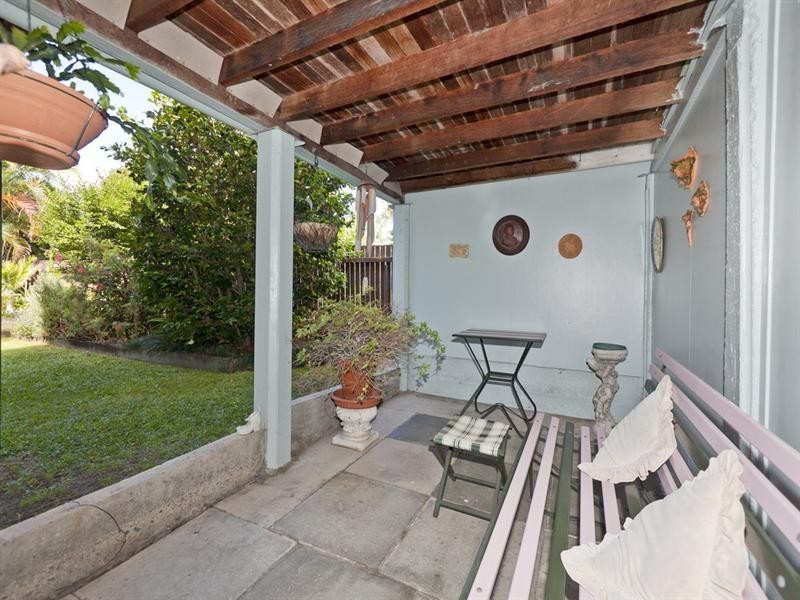 23 Buderim Street, Manly QLD 4179