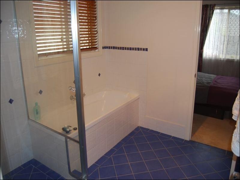 124 Petersen Street, Wynnum QLD 4178