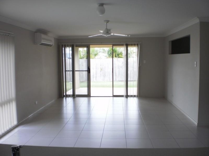 58 Red Gum Crescent, Wakerley QLD 4154