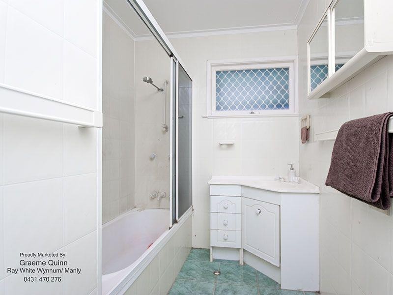 51 Curve Avenue, Wynnum QLD 4178