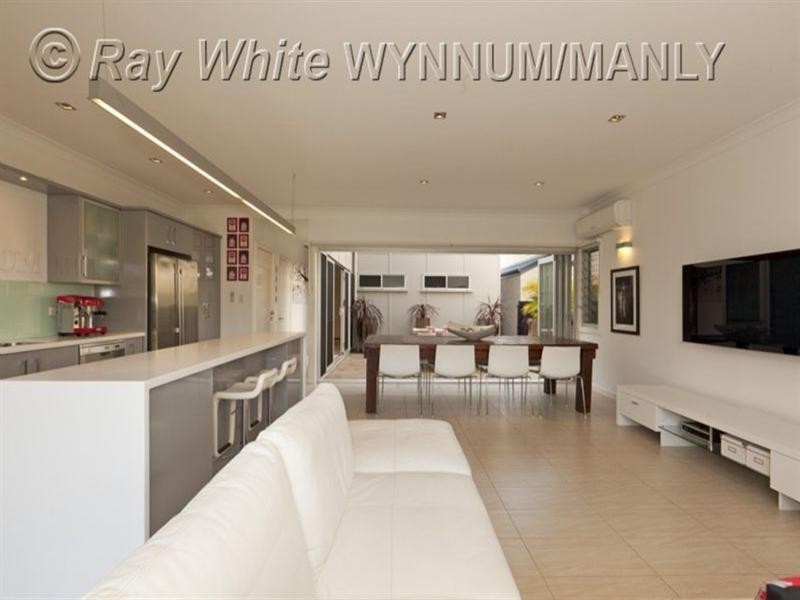 46 Waterview Avenue, Wynnum QLD 4178