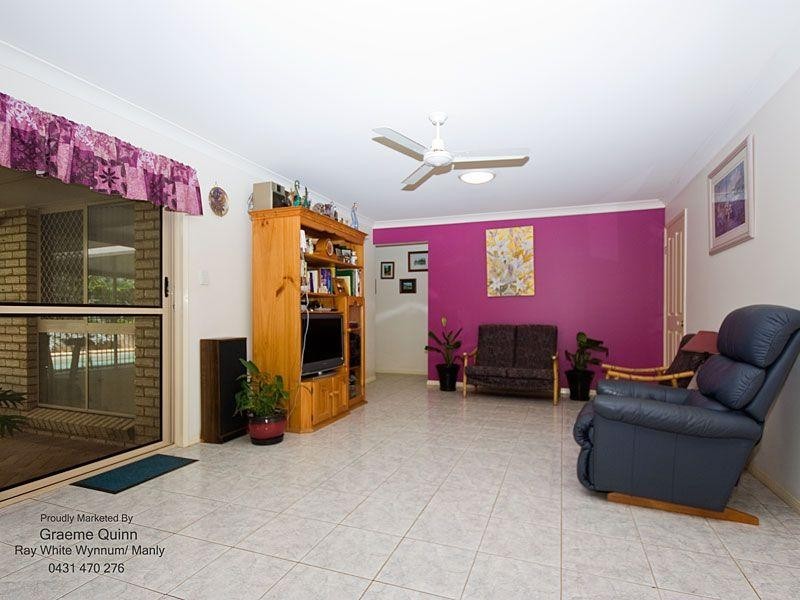 36 Plaza Street, Wynnum West QLD 4178