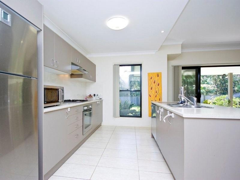 2 John Street, Manly West QLD 4179