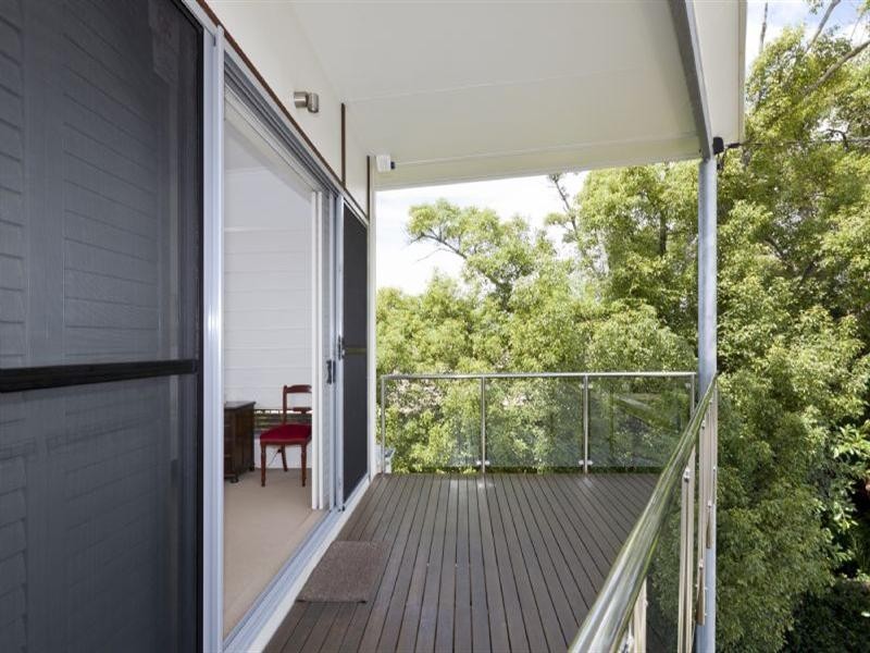 156 Melville Terrace, Manly QLD 4179