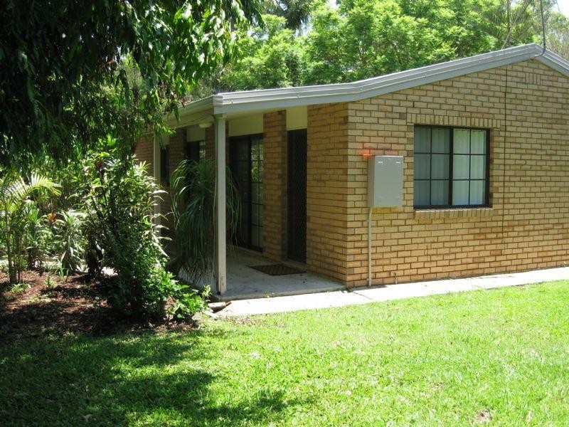 12 Donbeth Street, Wynnum West QLD 4178