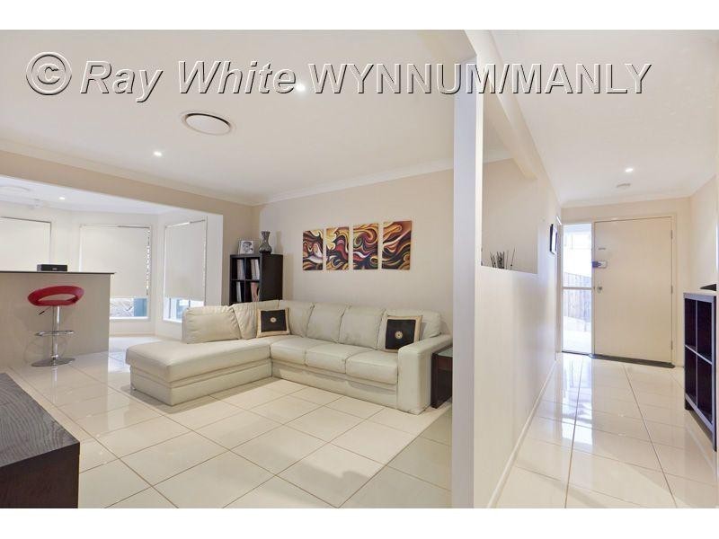 67 Rowland Avenue, Wakerley QLD 4154