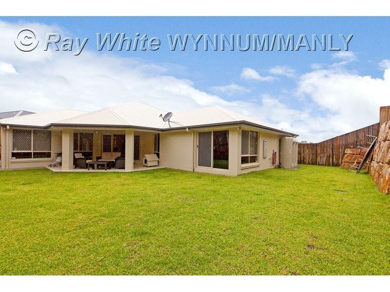 67 Rowland Avenue, Wakerley QLD 4154