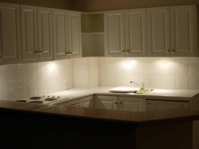 2/35 Benalla Street, Manly QLD 4179