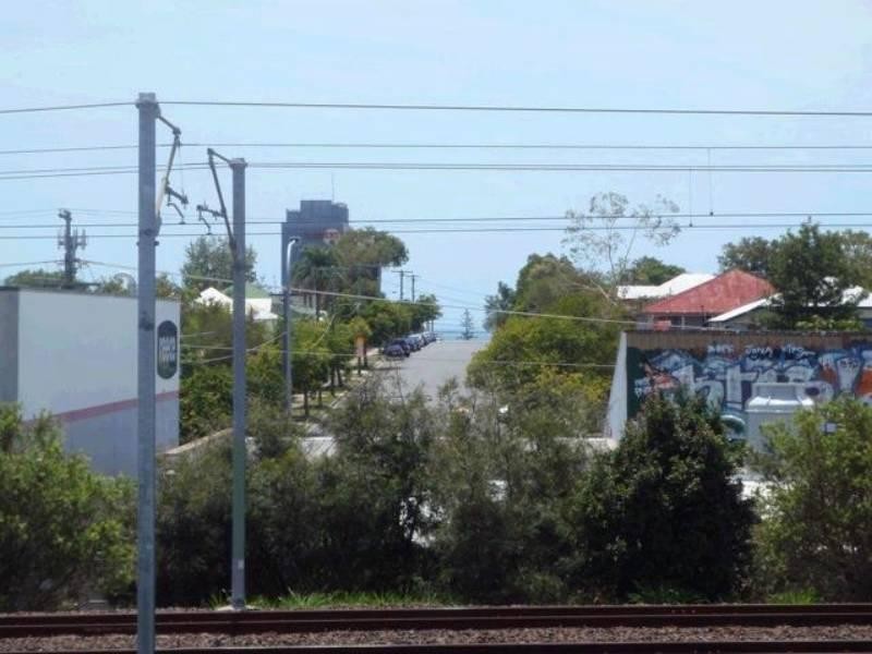 80 Andrew Street, Wynnum QLD 4178