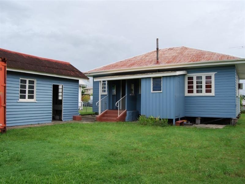 80 Andrew Street, Wynnum QLD 4178