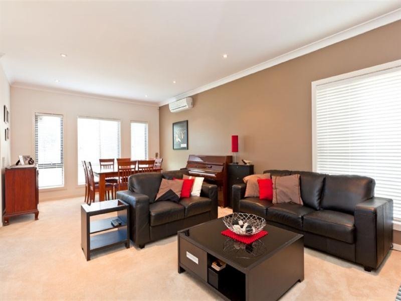 50 Hillcroft Place, Belmont QLD 4153