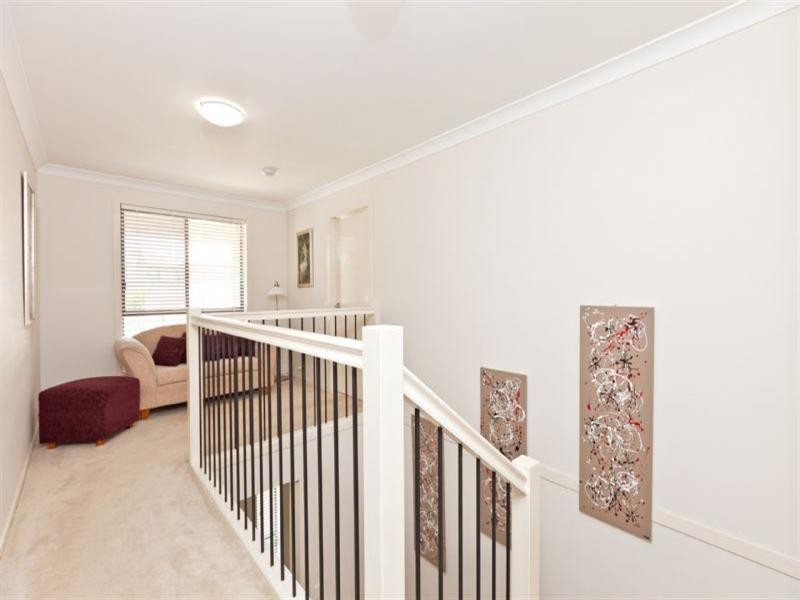 50 Hillcroft Place, Belmont QLD 4153