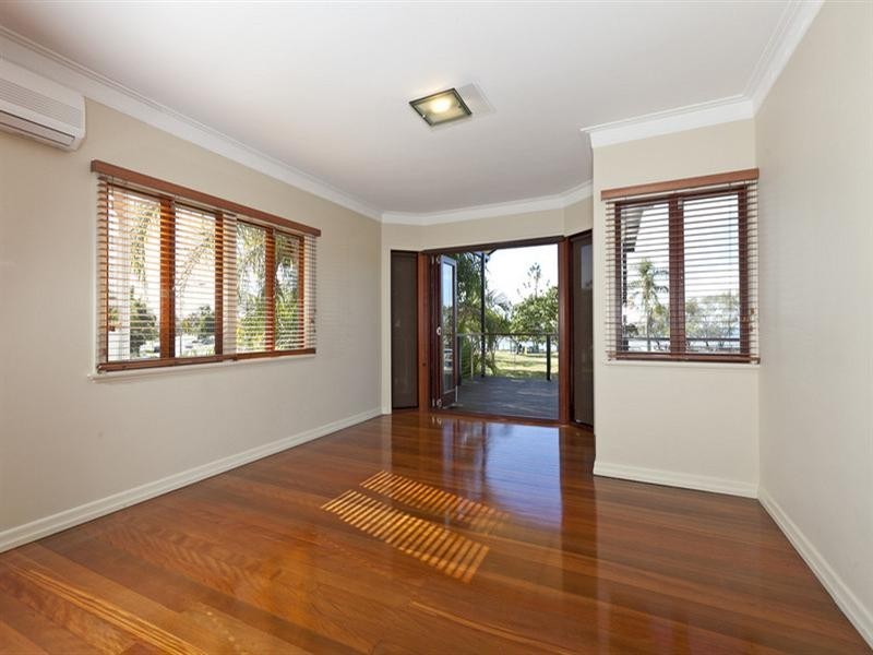 115 Wynnum Esplanade, Wynnum QLD 4178