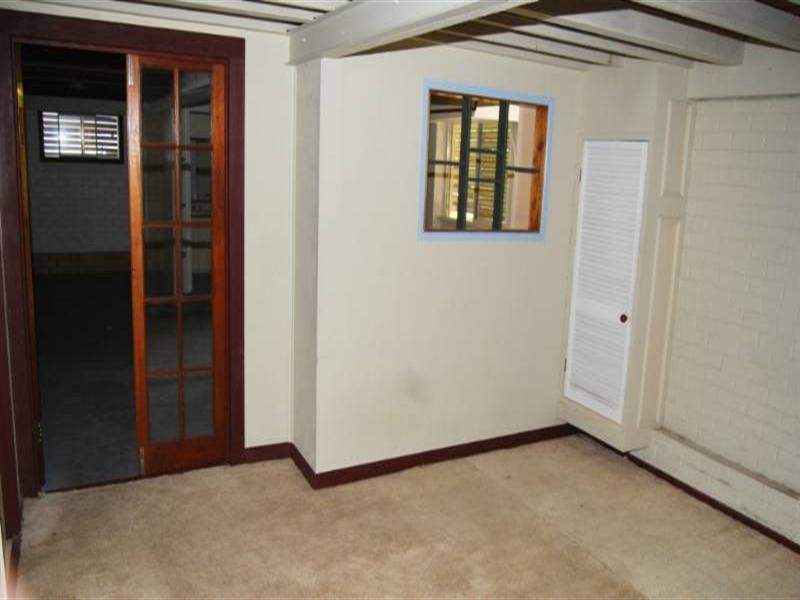 12 Meron Street, Wynnum West QLD 4178