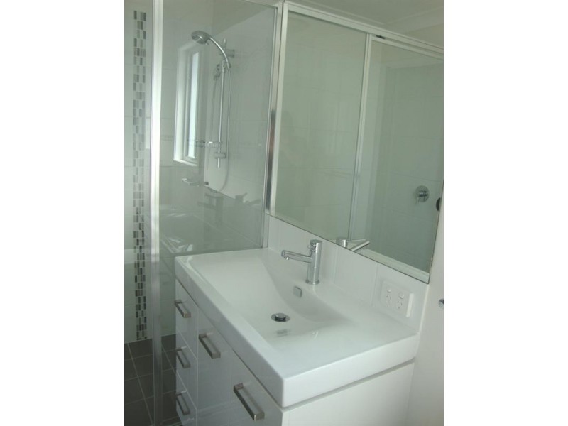 9/22 Cola Street, Wynnum West QLD 4178