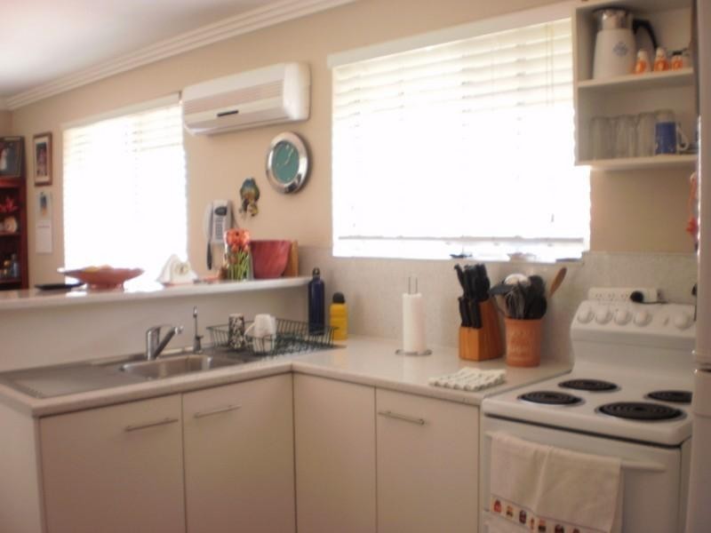 4/37 Berrima Street, Wynnum QLD 4178