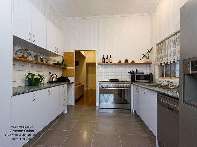 76 Blackwood Road, Manly West QLD 4179