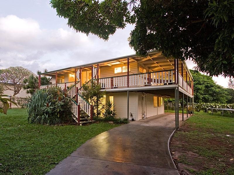 76 Blackwood Road, Manly West QLD 4179