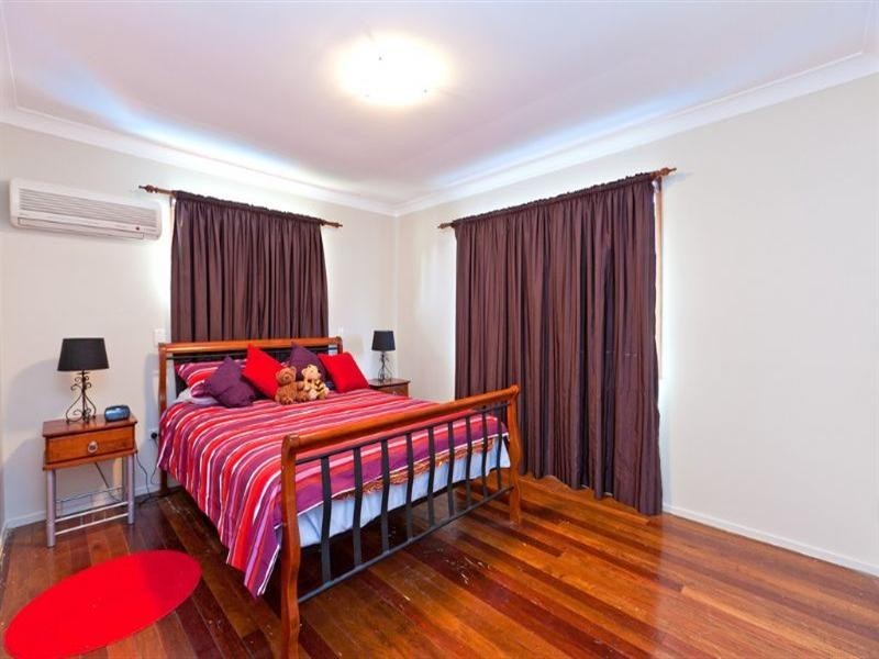 2 Barramundi Street, Manly West QLD 4179