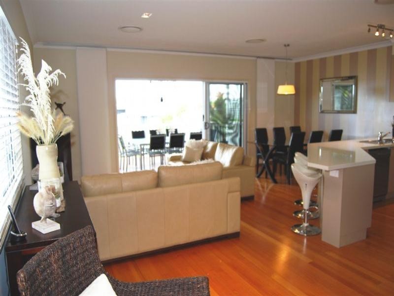 48 Boswell Terrace, Wynnum QLD 4178