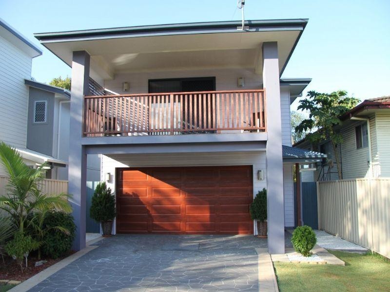 23 Rodney Street, Wynnum West QLD 4178