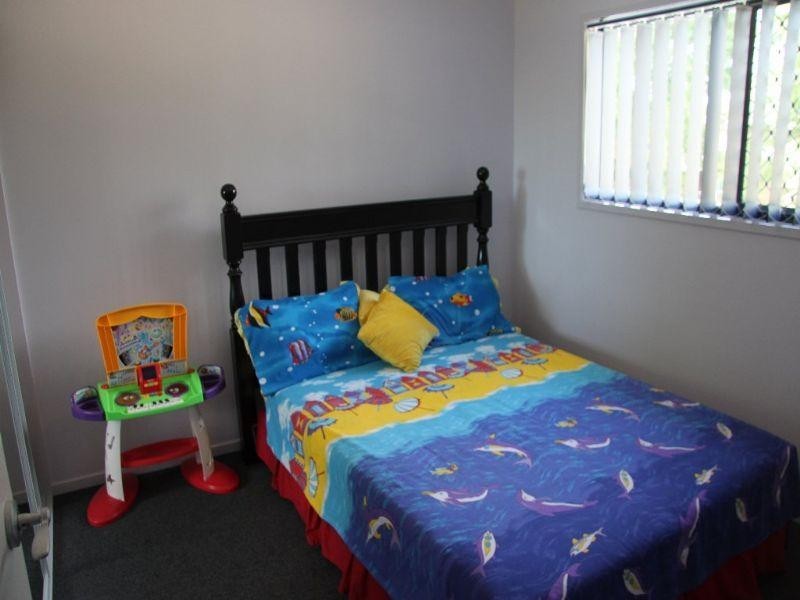 23 Rodney Street, Wynnum West QLD 4178