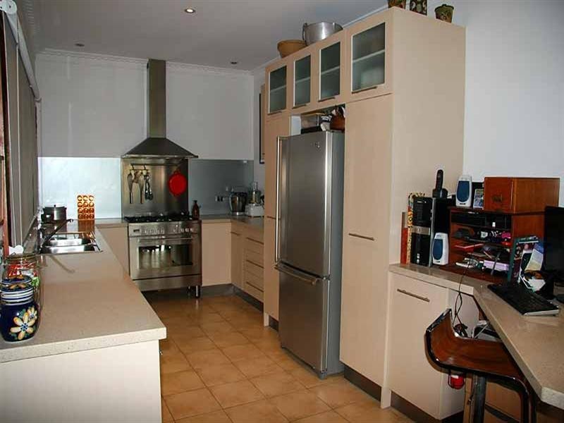 22 Benalla Street, Manly QLD 4179