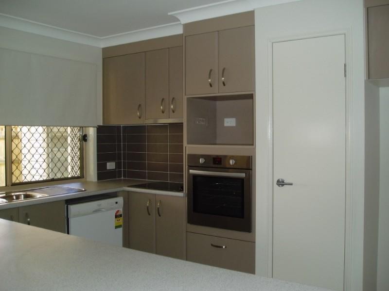 17 Baychester Place, Wakerley QLD 4154