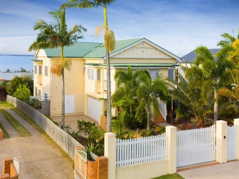 6 Oceana Terrace, Manly QLD 4179