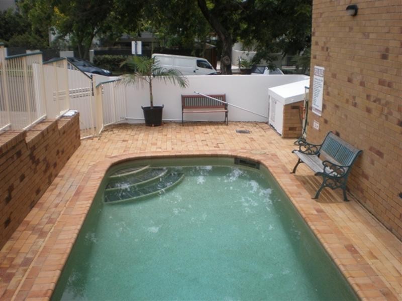 3/116-120 Akonna Street, Wynnum QLD 4178