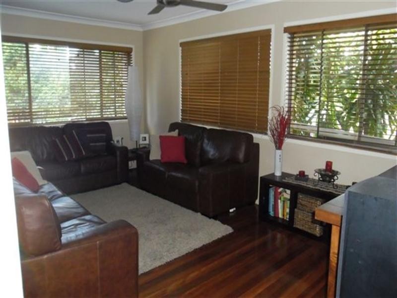 315 Manly Road, Manly West QLD 4179