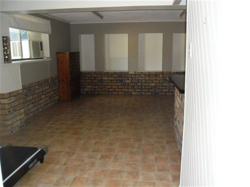 315 Manly Road, Manly West QLD 4179