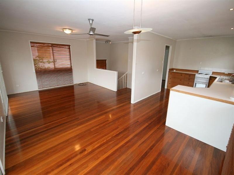 42 Stratton Terrace, Wynnum QLD 4178