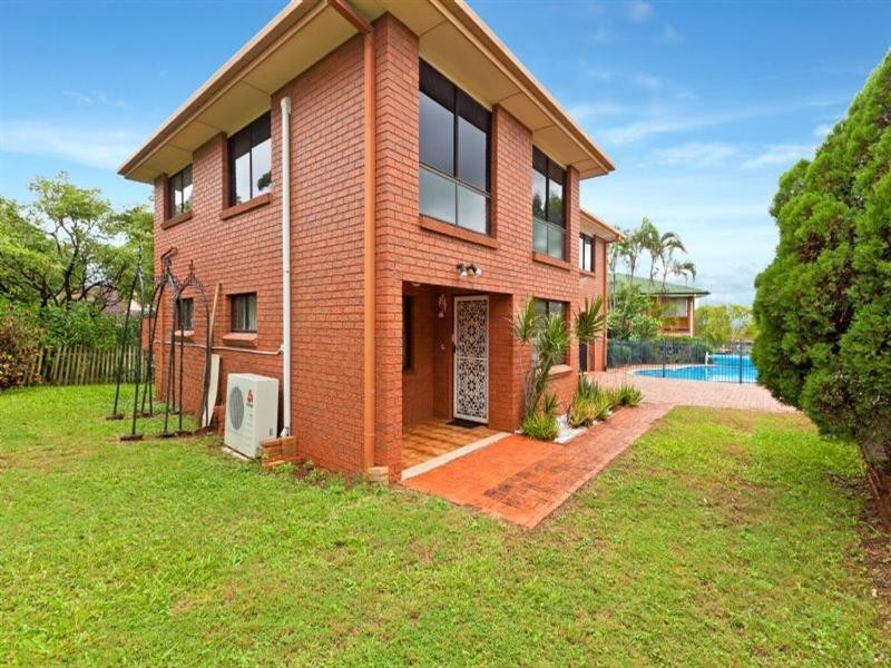 2 Barramundi Street, Manly West QLD 4179