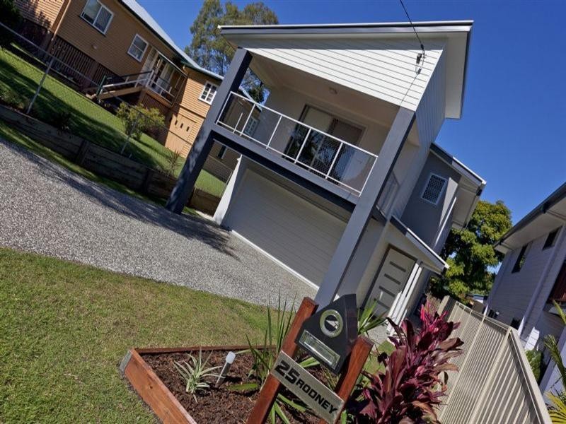 25 Rodney Street, Wynnum West QLD 4178