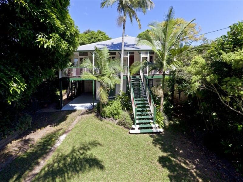 39 Wood Street, Manly QLD 4179