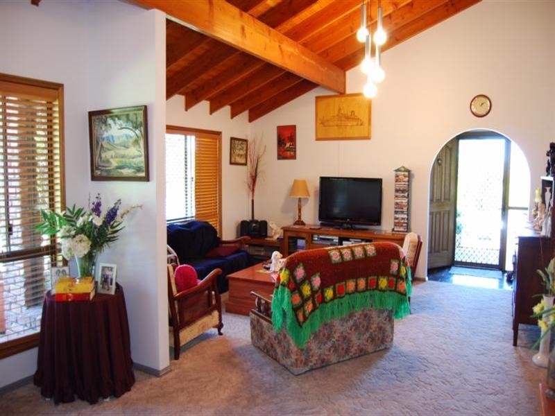 29 Network Drive, Wynnum West QLD 4178