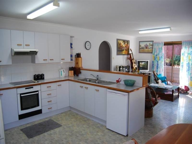 29 Network Drive, Wynnum West QLD 4178