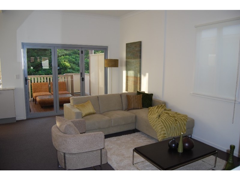 119 Melville Terrace, Manly QLD 4179