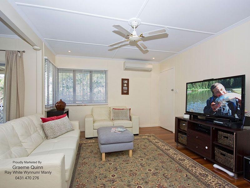 81 ROSENEATH Parade, Wynnum West QLD 4178